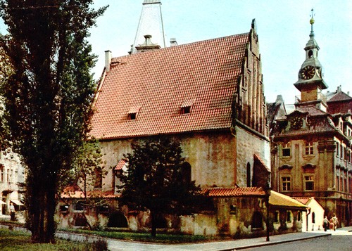 בית הכנסת הישן-חדש (Starnova synagoga).